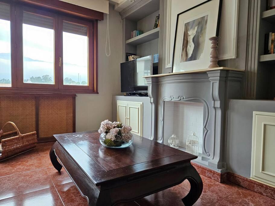 15A04 Duplex Y Garaje En Centro Appartement Llanes Buitenkant foto